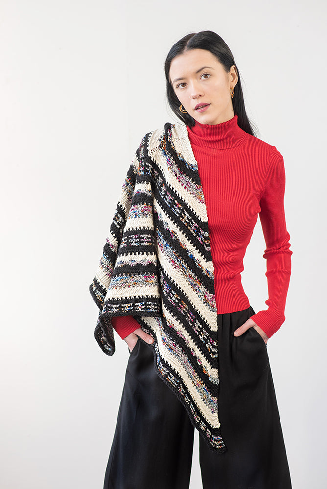 Courage Shawl Kit (incl 2 sks each of SW Au Naturel, NW Chuffed Spl, NW Midnight)